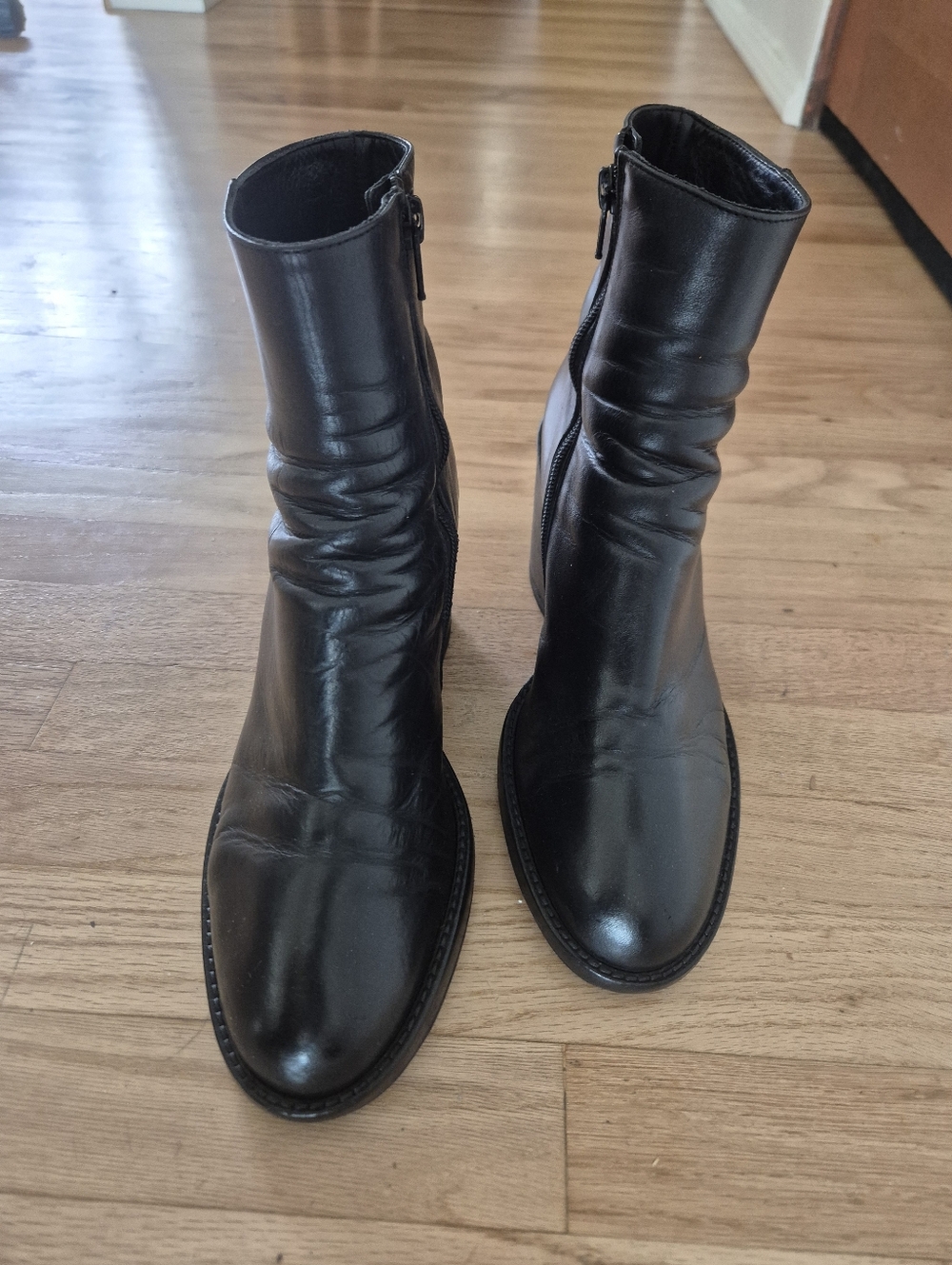 Anne Demeulmeester Black Leather Women's Ankle Boots  Side Zip 3" Stacked Heel.